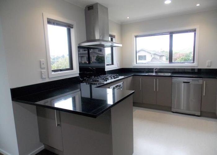  at 8 Tongariro Drive, Aotea, Porirua, Wellington