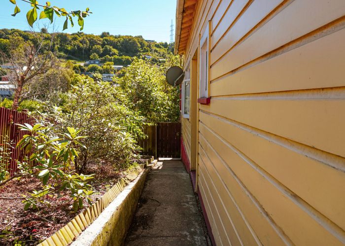  at 484 South Road, Calton Hill, Dunedin