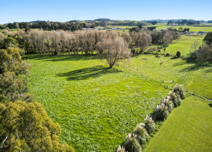  at 46 Painua Road, Hokio Beach, Levin