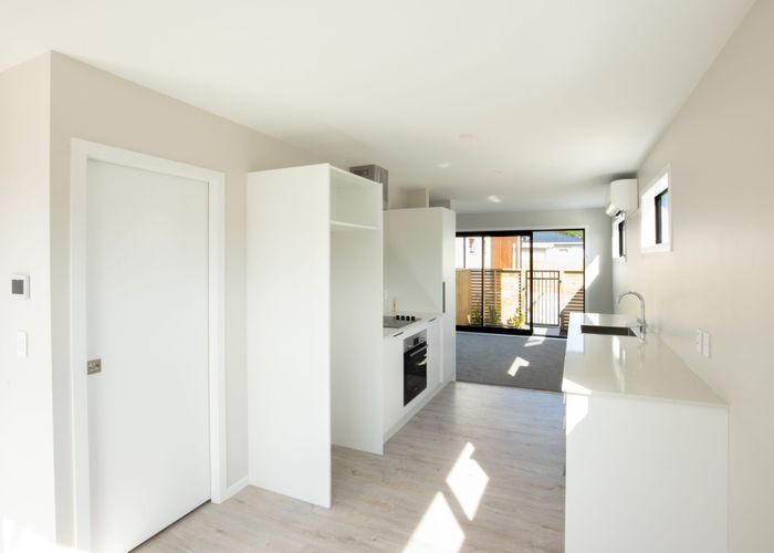  at 16 Reading Street, Wainuiomata, Lower Hutt, Wellington