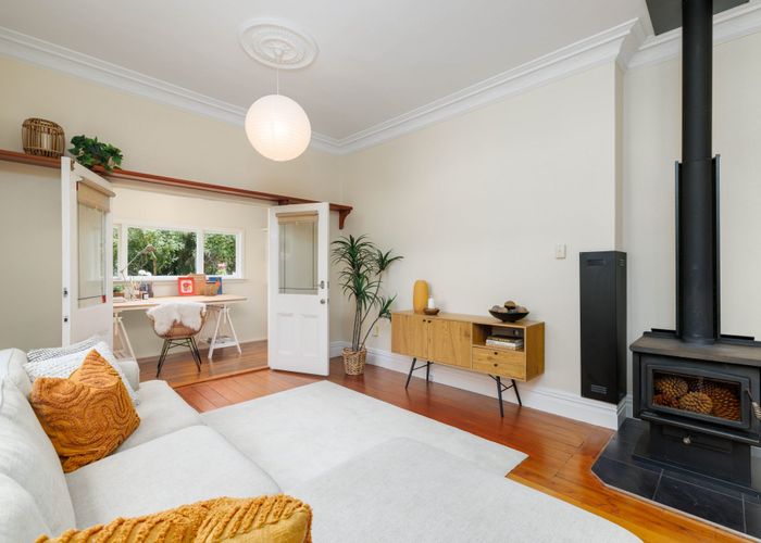  at 121 Sullivan Avenue, Woolston, Christchurch