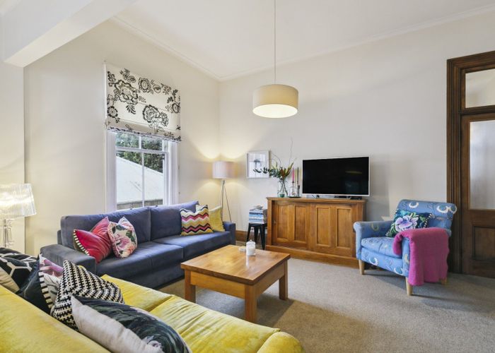  at 2 Chatham Street, Berhampore, Wellington
