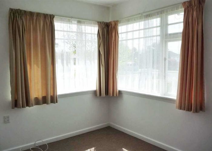  at 10 Cossar Street, Burwood, Christchurch