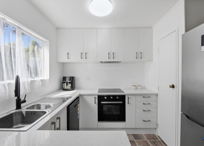  at 1/117 Rosier Road, Glen Eden, Waitakere City, Auckland