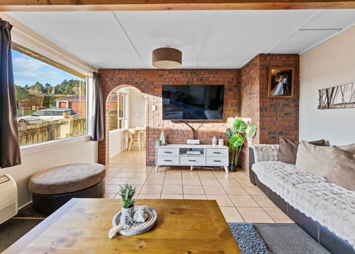  at 31 Burgess Street, Green Island, Dunedin
