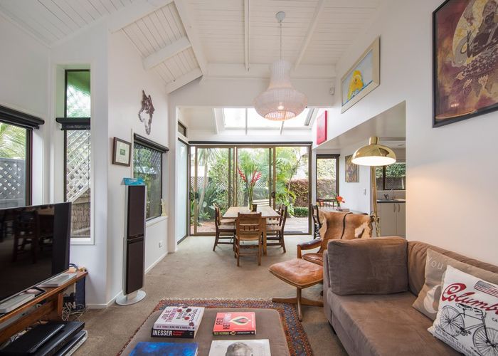  at 1/58 Sarsfield Street, Herne Bay, Auckland