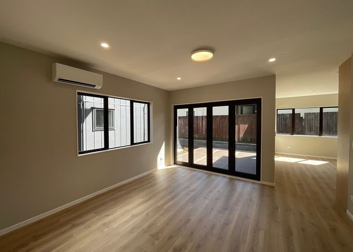  at 3A Mark Edward Drive, Half Moon Bay, Manukau City, Auckland