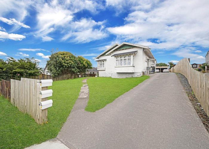  at 46  Swaffield Road, Papatoetoe, Manukau City, Auckland