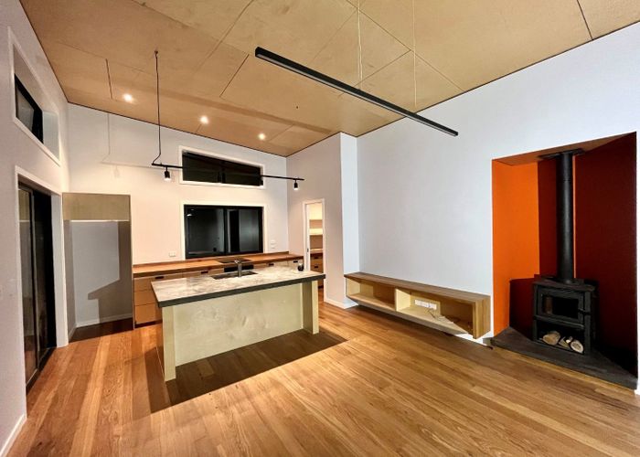  at 10 Ngapuke Lane, Onerahi