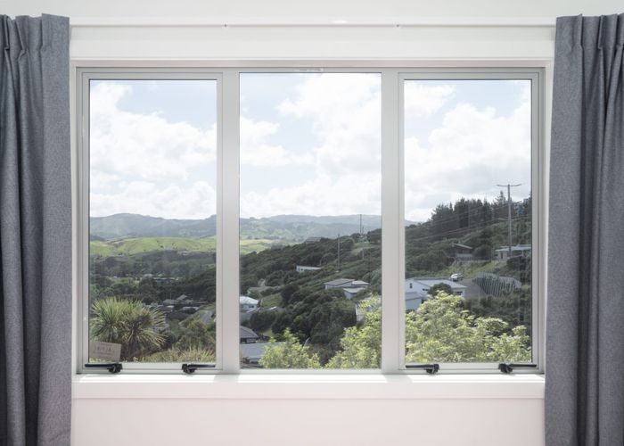  at 27 Endeavour Drive, Whitby, Porirua, Wellington