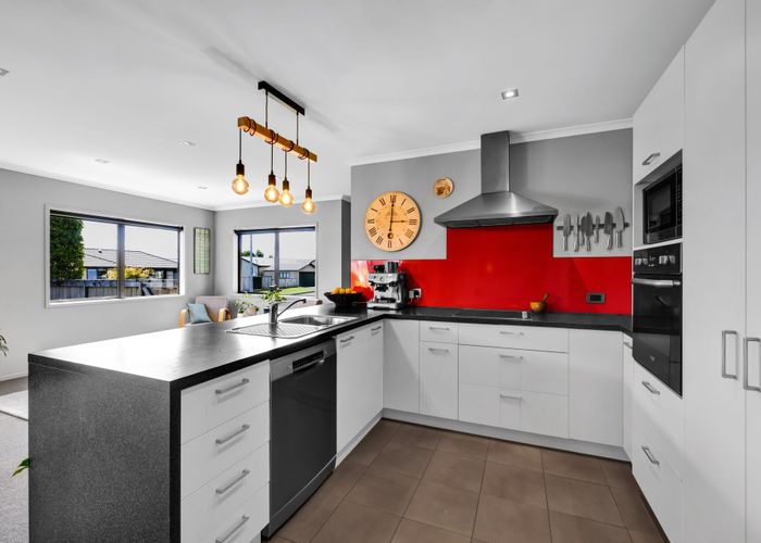  at 3 Estate Grove, Inglewood, Inglewood