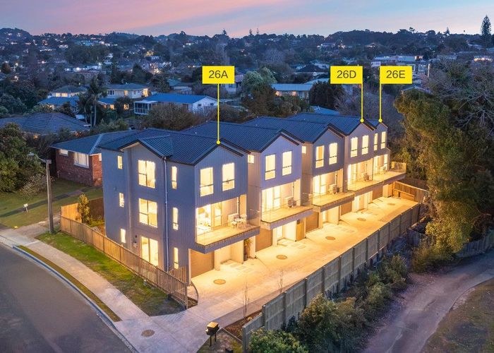  at 26E Trojan Crescent, New Lynn, Waitakere City, Auckland