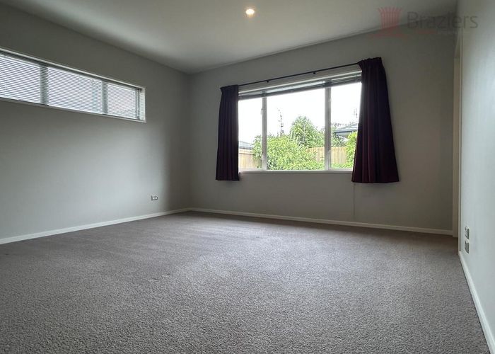  at 17 St. Florian Street, Woolston, Christchurch City, Canterbury
