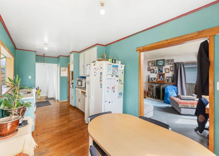  at 31 Mcburney Place, Mangere East, Manukau City, Auckland