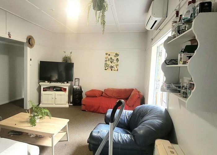  at 6 Semeloff Terrace, Aro Valley, Wellington, Wellington