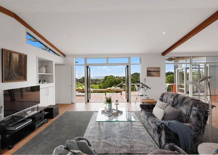  at 15 Tudor Park Drive, Whitford, Manukau City, Auckland