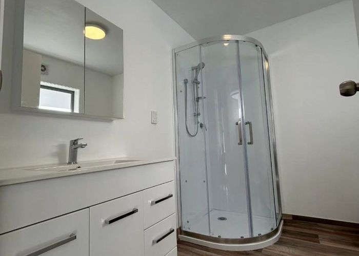 at 1/12A Lunn Avenue, Mount Wellington, Auckland City, Auckland