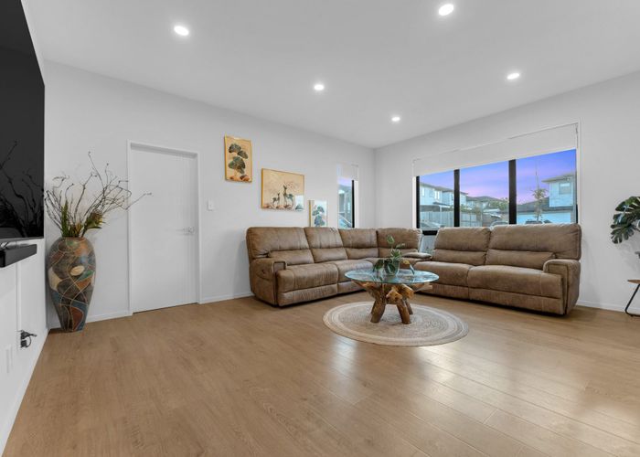  at 25 Cooladawson Drive, Flat Bush, Auckland