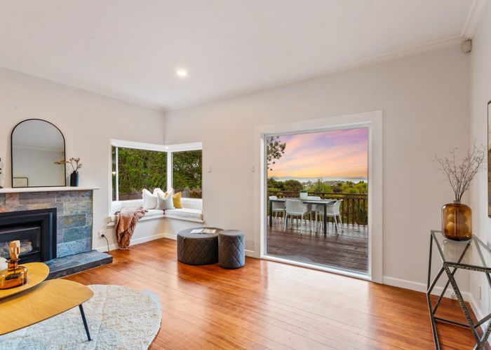  at 326 Titirangi Road, Titirangi, Waitakere City, Auckland