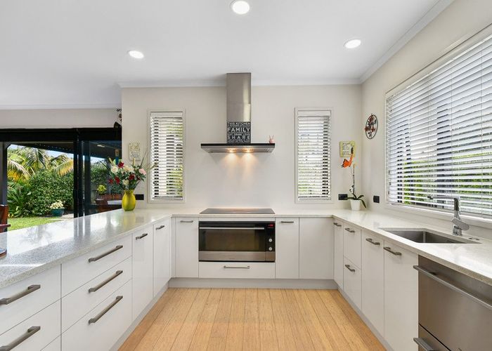  at 27 Searle Drive, Patumahoe, Franklin, Auckland