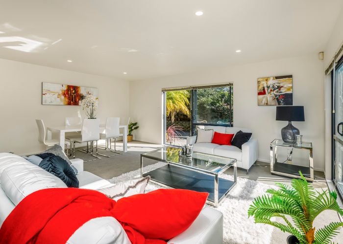  at 12/15 Harrison Road, Mount Wellington, Auckland