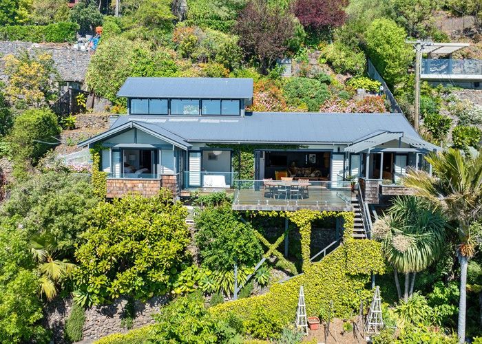  at 9 Scarborough Road, Sumner, Christchurch City, Canterbury