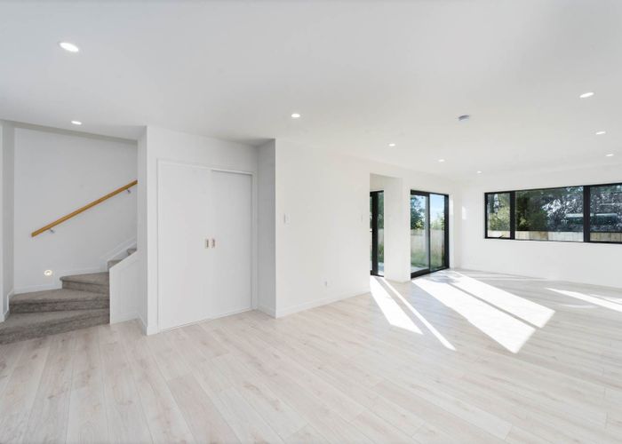  at 141E Glengarry Avenue, Glen Eden, Waitakere City, Auckland
