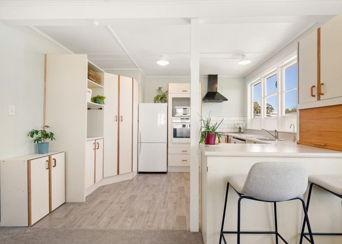  at 4 Cemetery Road, Tapanui, Clutha, Otago