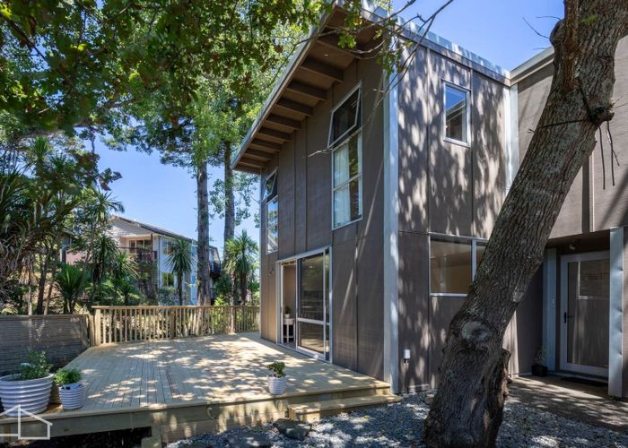  at 91a Kaurilands Road, Titirangi, Waitakere City, Auckland