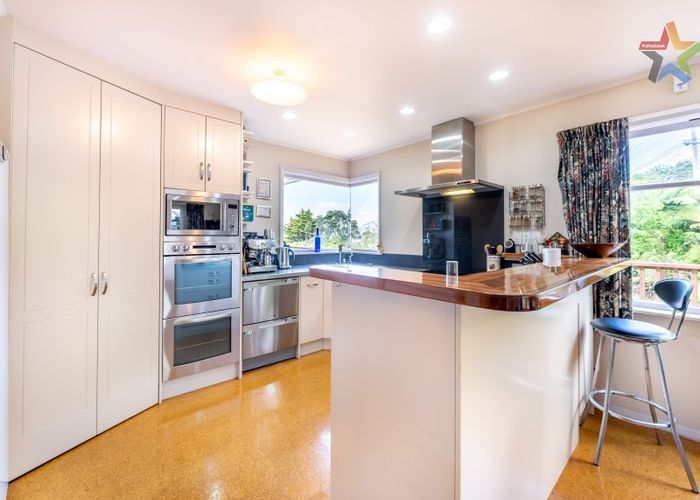  at 168 Miromiro Road, Normandale, Lower Hutt