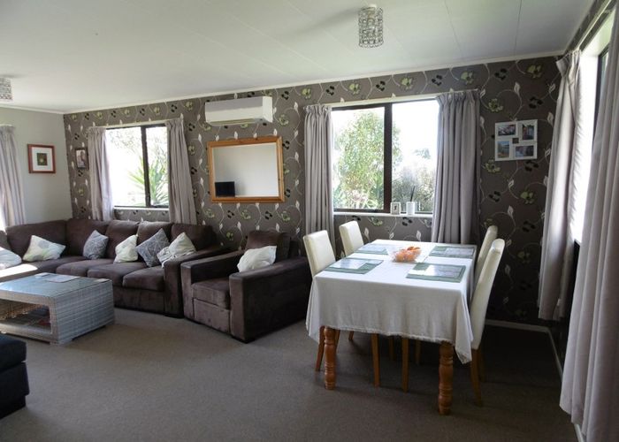 Free property data for 652 OnewheroTuakau Bridge Road, Tuakau homes