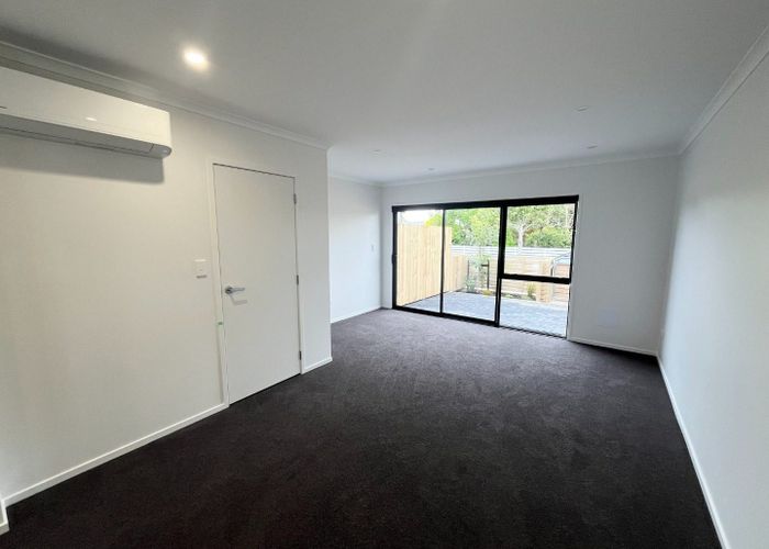  at 2/8 Ngaere Avenue, Chartwell, Hamilton, Waikato