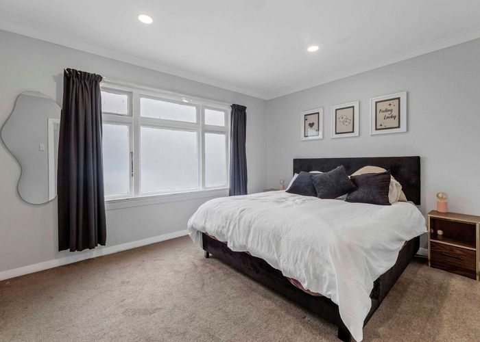  at 21 Manchester Street, Bradford, Dunedin, Otago