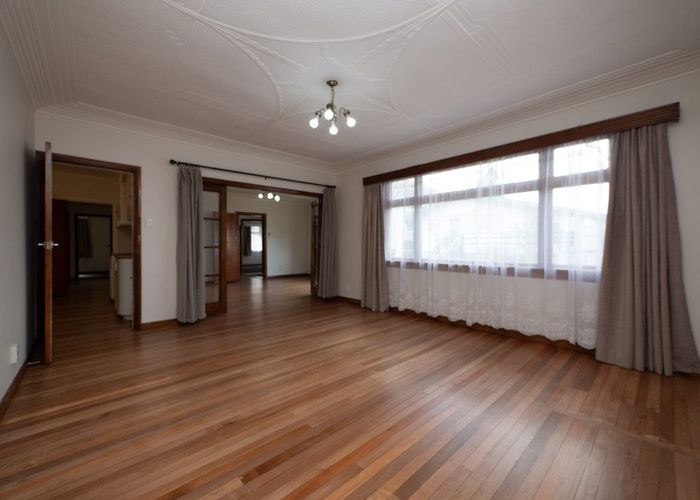  at 60 Heriot Row, North Dunedin, Dunedin