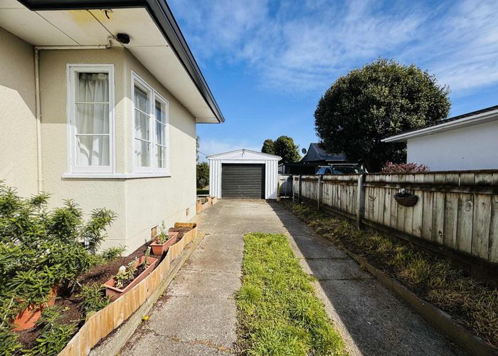  at 19 Nottingham Ave, Awapuni, Palmerston North, Manawatu / Whanganui