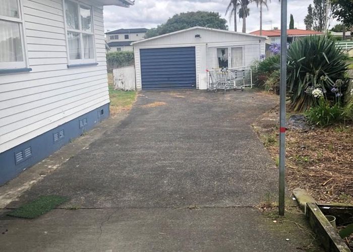  at 16 Tironui Station Road, Papakura, Papakura, Auckland