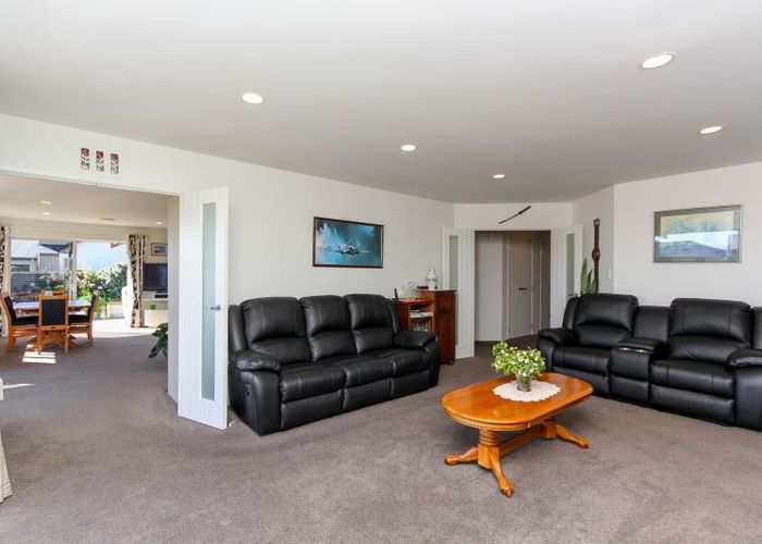  at 8 Sampson Avenue, Waiwhakaiho, New Plymouth