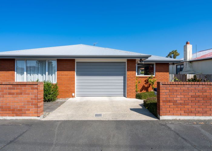  at 30 Surrey Street, Caversham, Dunedin