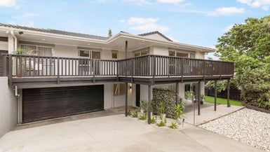 at 30 Hollyford Drive, Clover Park, Auckland
