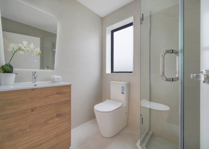  at Unit 5, 19 Kotahi Road, Mount Wellington, Auckland City, Auckland