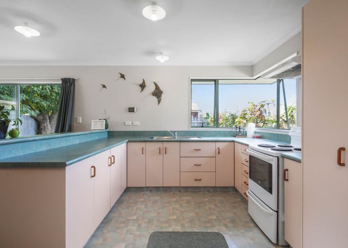  at 2/75 Mclauchlan Street, Springlands, Blenheim, Marlborough