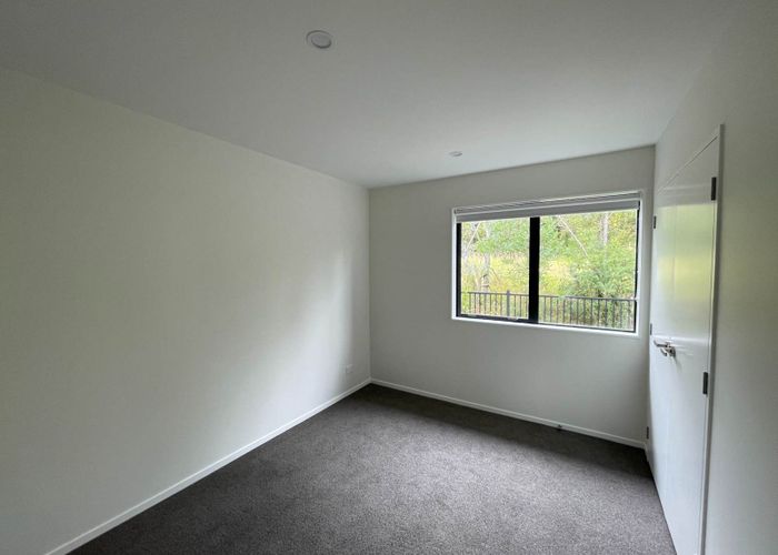  at 11 Selo Street, Glen Eden, Waitakere City, Auckland