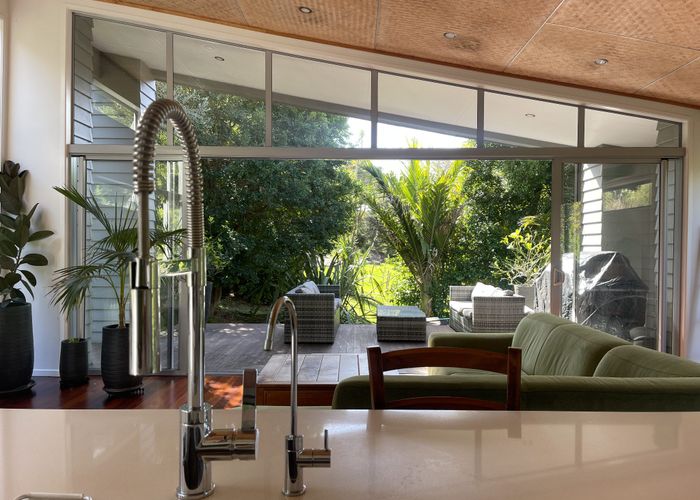  at 465 Sea View Road, Onetangi, Waiheke Island, Auckland