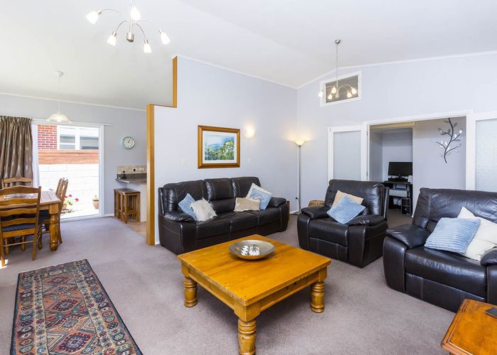  at 17 Kiwi Street, Heretaunga, Upper Hutt