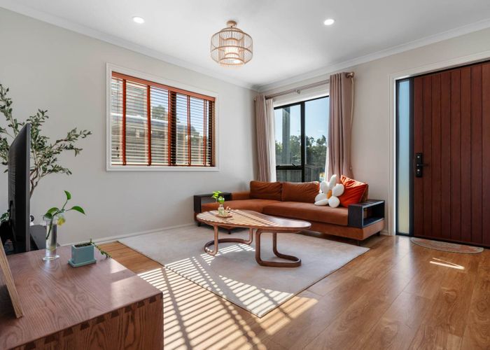  at 5 Bush View Place, Flat Bush, Manukau City, Auckland