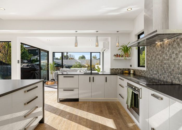  at 49 Holliss Avenue, Cashmere, Christchurch City, Canterbury