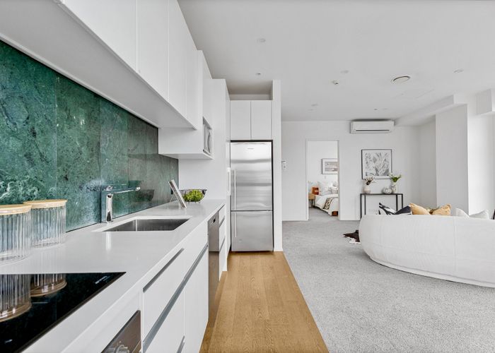  at 302/246 Khyber Pass Road, Newmarket, Auckland City, Auckland
