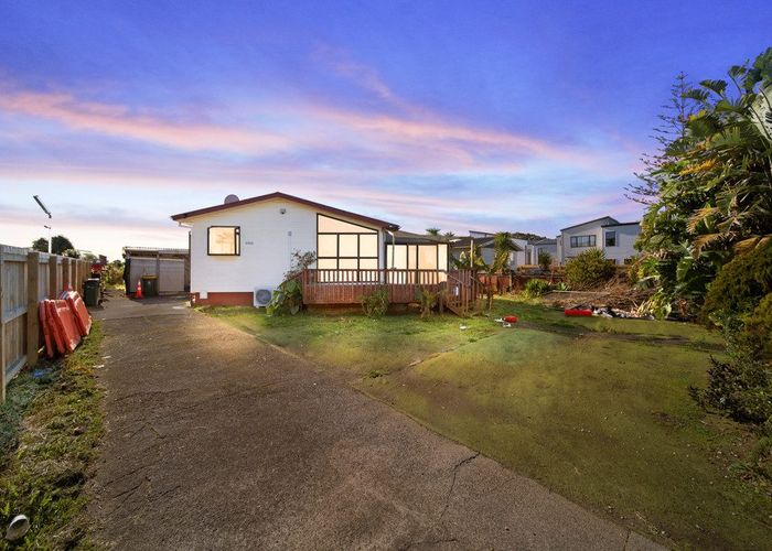 at 20 Watchfield Close, Mangere, Auckland