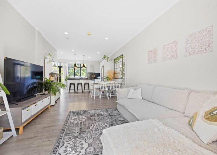  at 47/1 Ambrico Place, New Lynn, Waitakere City, Auckland