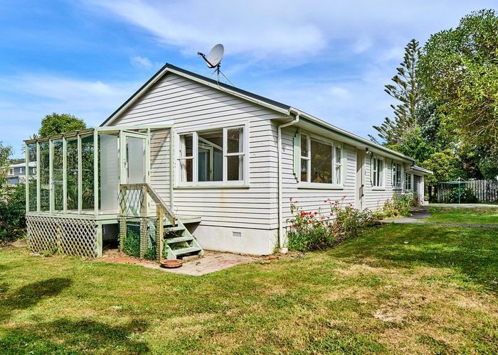  at 5A Whitehouse Road, Titahi Bay, Porirua